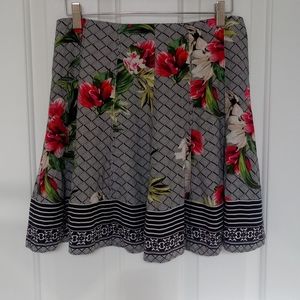 White House Black Market skirt